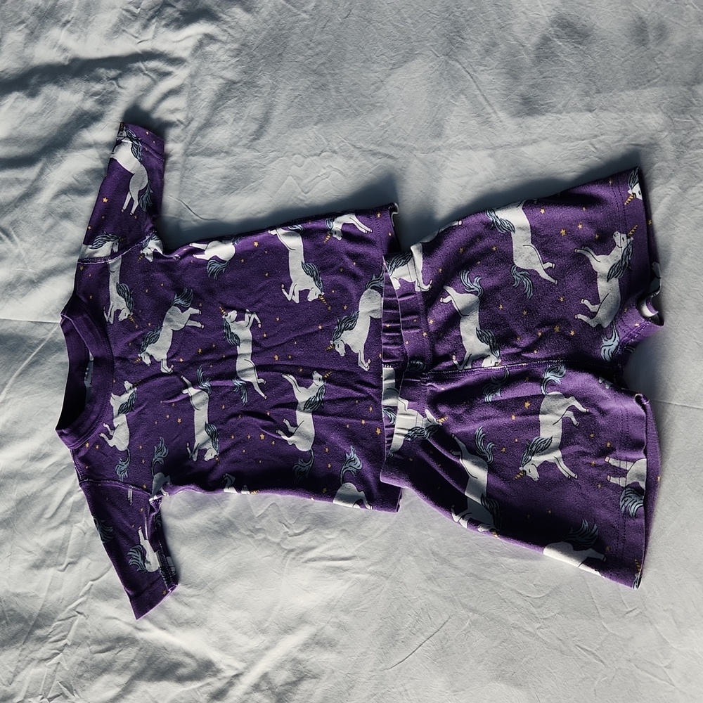 Hanna Andersson purple unicorn pajamas 110 5
